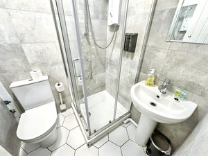 Photo 15- click for photo gallery